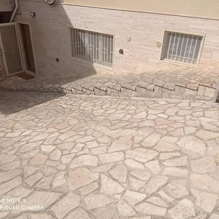 La Ramasola & Il Datterino Apartment Pezze Di Greco